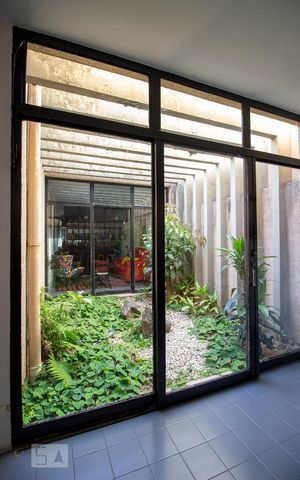 Casa à venda com 330m², 3 quartos e 2 vagasJardim de Inverno