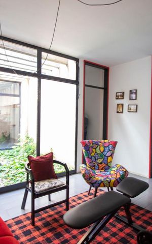 Casa à venda com 330m², 3 quartos e 2 vagasSala de Estar