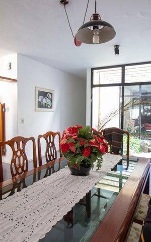 Casa à venda com 330m², 3 quartos e 2 vagasSala de Jantar