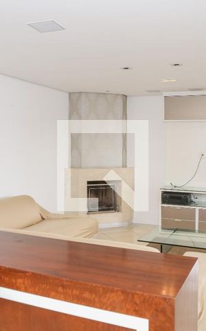 Apartamento à venda com 220m², 4 quartos e 4 vagas Apartamento à venda com 220m², 4 quartos e 4 vagasSala
