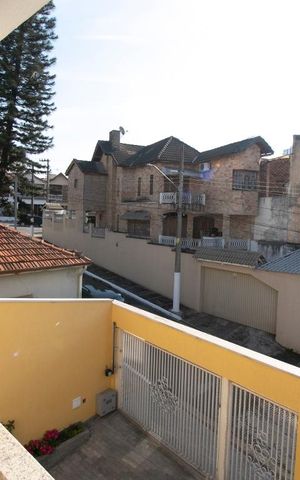 Casa à venda com 340m², 3 quartos e 8 vagasVaranda da Suíte 1