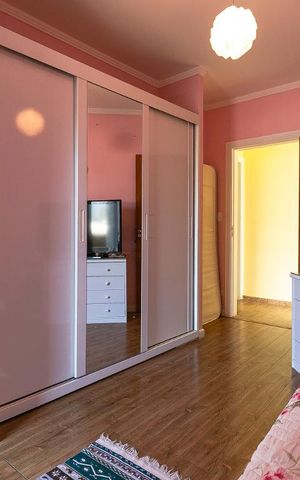Casa à venda com 340m², 3 quartos e 8 vagasSuíte 3