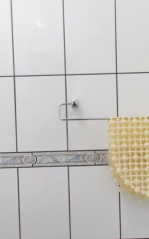 Casa à venda com 210m², 3 quartos e 2 vagas Casa à venda com 210m², 3 quartos e 2 vagasBanheiro de serviço