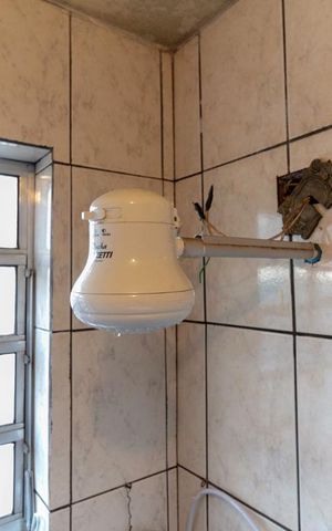 Casa à venda com 200m², 3 quartos e 3 vagasBanheiro