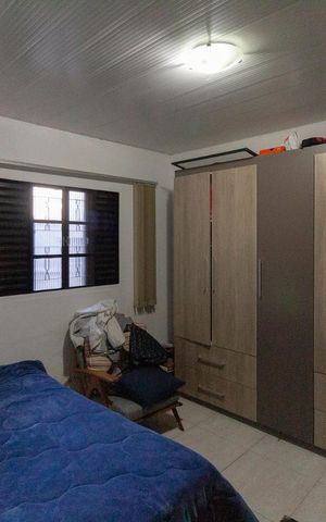 Casa à venda com 200m², 3 quartos e 3 vagasQuarto edícula