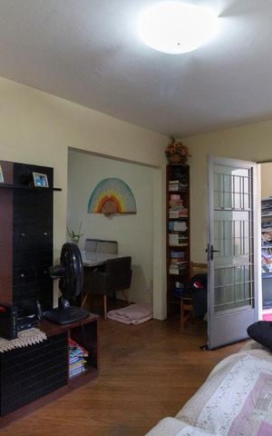 Casa à venda com 200m², 3 quartos e 3 vagasSala de Estar