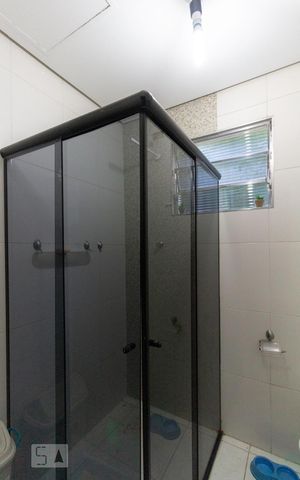 Casa à venda com 200m², 3 quartos e 3 vagasBanheiro edícula