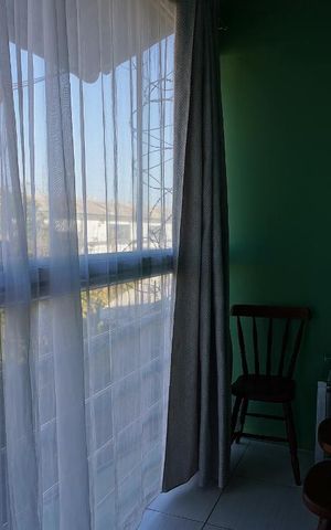 Casa à venda com 270m², 5 quartos e 2 vagasSala - Varanda