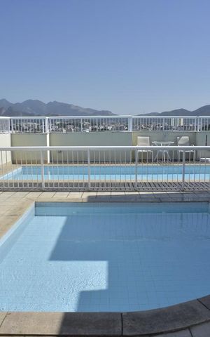 Apartamento à venda com 60m², 2 quartos e 1 vagaÁrea comum - Piscina