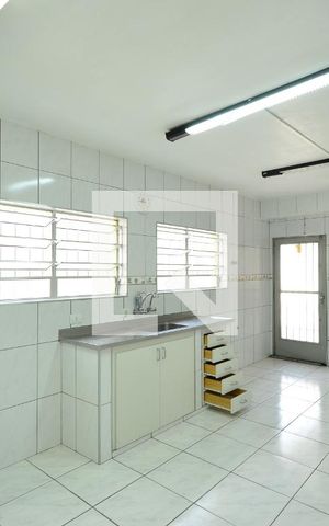 Casa à venda com 180m², 4 quartos e 2 vagasCozinha