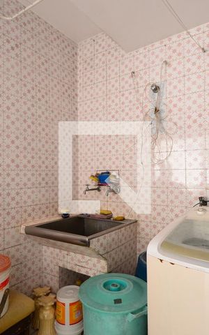 Casa à venda com 180m², 4 quartos e 2 vagasÁrea de Serviço