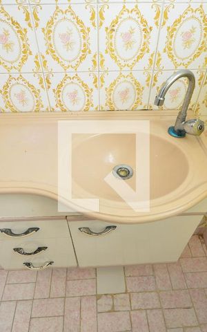 Casa à venda com 180m², 4 quartos e 2 vagasBanheiro da Suíte
