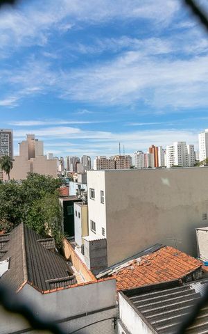 Apartamento à venda com 70m², 2 quartos e 1 vagaQuarto 2 - Vista