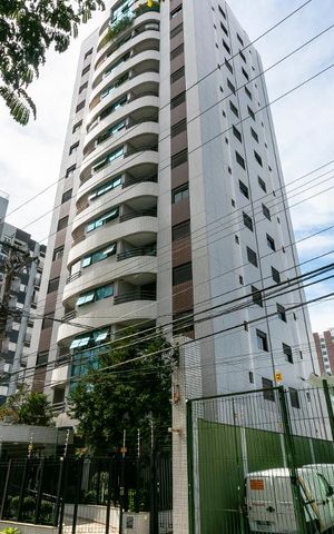 Apartamento à venda com 70m², 2 quartos e 1 vagaFachada