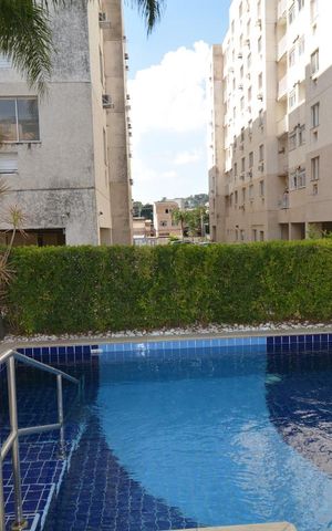 Apartamento à venda com 60m², 2 quartos e sem vagaÁrea comum - Piscina