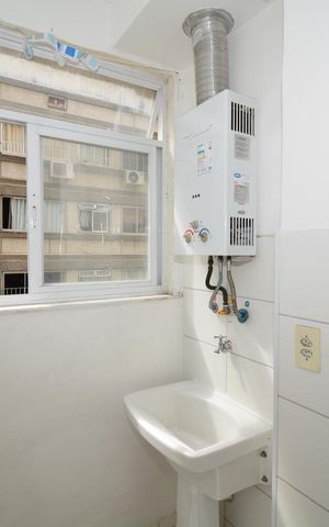 Apartamento à venda com 60m², 2 quartos e sem vagaCozinha e Área de Serviço