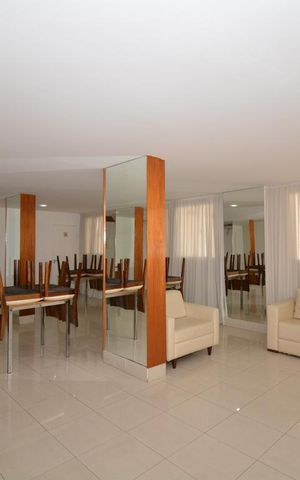 Apartamento à venda com 60m², 2 quartos e sem vagaÁrea comum - Salão de festas