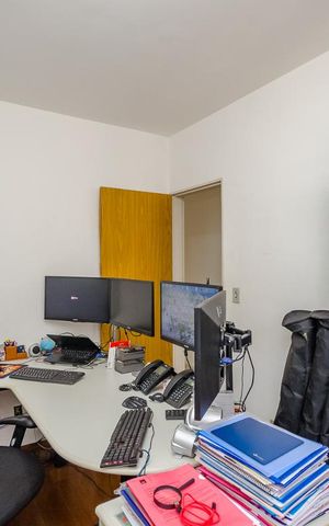 Apartamento à venda com 90m², 3 quartos e 2 vagas Apartamento à venda com 90m², 3 quartos e 2 vagasQuarto 3