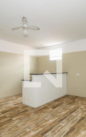Casa para alugar com 250m², 3 quartos e 2 vagas Casa para alugar com 250m², 3 quartos e 2 vagasEdícula
