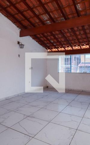 Casa para alugar com 250m², 3 quartos e 2 vagas Casa para alugar com 250m², 3 quartos e 2 vagasVaranda da Suíte