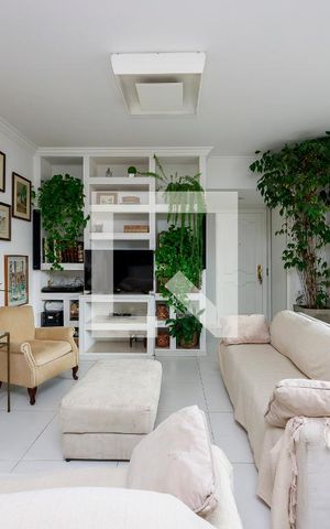 Apartamento à venda com 153m², 3 quartos e 2 vagas Apartamento à venda com 153m², 3 quartos e 2 vagasSala