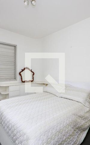 Apartamento à venda com 153m², 3 quartos e 2 vagas Apartamento à venda com 153m², 3 quartos e 2 vagasSuíte