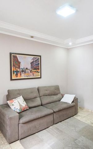 Casa à venda com 130m², 4 quartos e 2 vagas Casa à venda com 130m², 4 quartos e 2 vagasSala casa 01