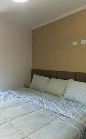 Casa à venda com 140m², 3 quartos e 2 vagasSuíte