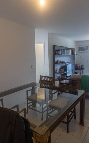 Apartamento à venda com 80m², 2 quartos e 1 vaga Apartamento à venda com 80m², 2 quartos e 1 vagaSala