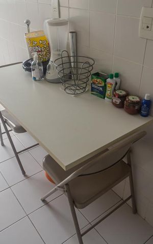 Apartamento à venda com 80m², 2 quartos e 1 vaga Apartamento à venda com 80m², 2 quartos e 1 vagaCozinha e Área de Serviço