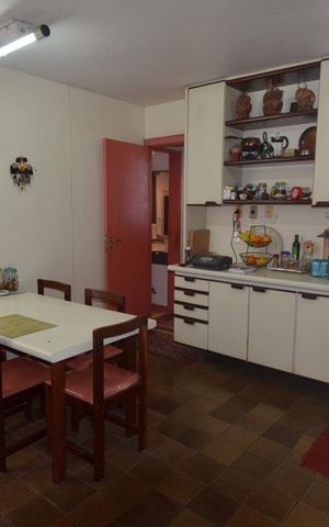 Apartamento à venda com 186m², 4 quartos e 1 vagaCozinha