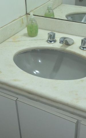 Apartamento à venda com 186m², 4 quartos e 1 vagaBanheiro 2