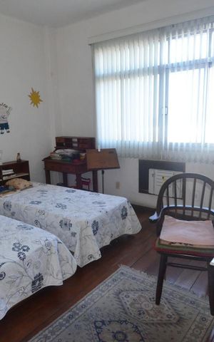 Apartamento à venda com 186m², 4 quartos e 1 vagaQuarto 2