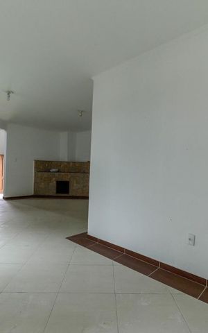 Casa à venda com 340m², 4 quartos e 4 vagas Casa à venda com 340m², 4 quartos e 4 vagasSala 2