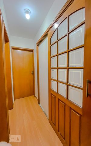 Apartamento à venda com 73m², 3 quartos e 1 vagaHall Quartos