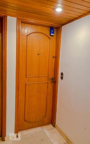 Apartamento à venda com 73m², 3 quartos e 1 vagaEntrada