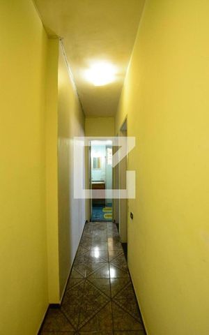 Apartamento para alugar com 49m², 2 quartos e 1 vagaCorredor Quartos