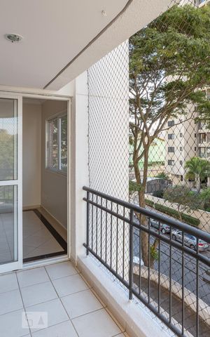 Apartamento à venda com 95m², 3 quartos e 2 vagas Apartamento à venda com 95m², 3 quartos e 2 vagasSacada