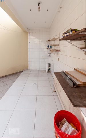 Casa à venda com 120m², 3 quartos e 3 vagas Casa à venda com 120m², 3 quartos e 3 vagasÁrea de serviço