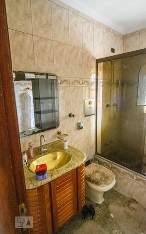 Casa à venda com 110m², 3 quartos e 2 vagas Casa à venda com 110m², 3 quartos e 2 vagasSuíte