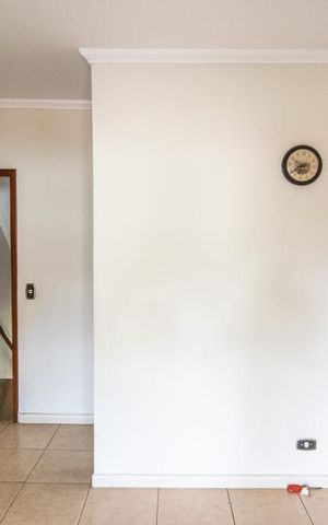 Casa à venda com 110m², 3 quartos e 2 vagas Casa à venda com 110m², 3 quartos e 2 vagasSuíte