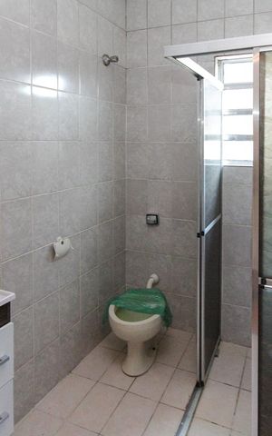 Casa à venda com 125m², 3 quartos e 2 vagas Casa à venda com 125m², 3 quartos e 2 vagasBanheiro