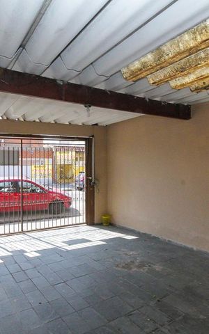 Casa à venda com 125m², 3 quartos e 2 vagas Casa à venda com 125m², 3 quartos e 2 vagasGaragem