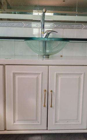 Casa à venda com 400m², 4 quartos e 4 vagasDetalhe