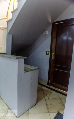 Casa à venda com 400m², 4 quartos e 4 vagasSala
