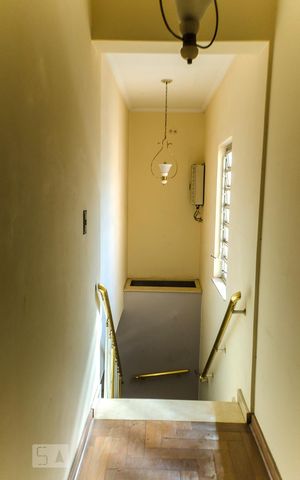 Casa à venda com 400m², 4 quartos e 4 vagasCorredor