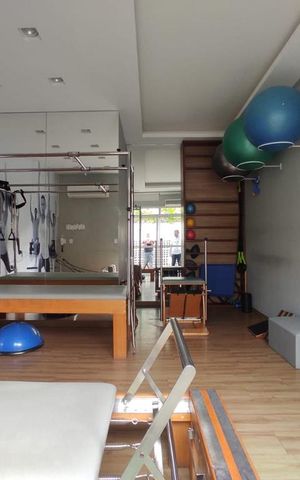 Apartamento à venda com 88m², 3 quartos e 1 vaga Apartamento à venda com 88m², 3 quartos e 1 vagaÁrea comum - stúdio de pilates