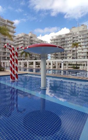 Apartamento à venda com 88m², 3 quartos e 1 vaga Apartamento à venda com 88m², 3 quartos e 1 vagaÁrea comum - piscina