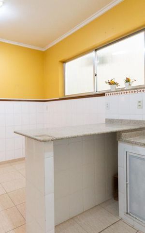 Apartamento à venda com 110m², 3 quartos e 2 vagasCozinha e Área de Serviço