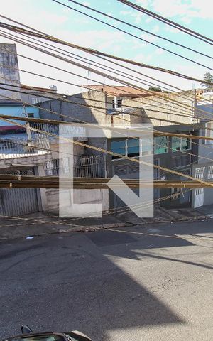 Casa para alugar com 108m², 3 quartos e 1 vaga Casa para alugar com 108m², 3 quartos e 1 vagaVista do Quarto 1